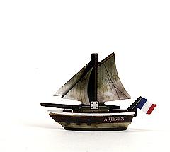 L'Artesien - Crimson Coast